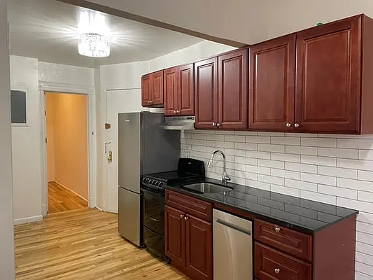 Rented by J M Weber Real Estate Inc | media 10