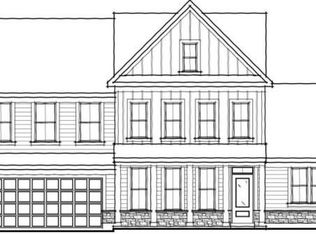 105 Clear Lake Pkwy, Hoschton, GA 30548