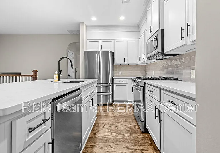 3209 Hallmark Ln — Photo 10