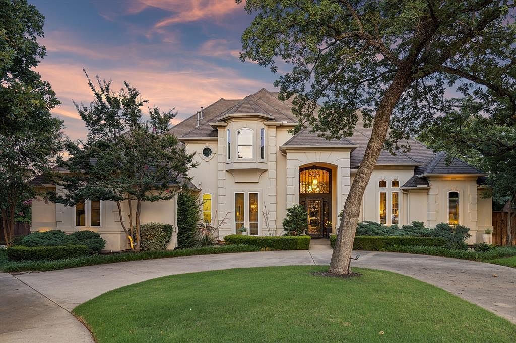 600 Loving Ct - Property Image