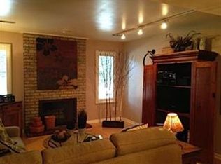 104-2 E Green Meadows Rd, Columbia, MO 65203