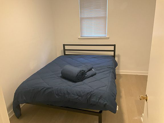 5th image of 2405 Meharry Blvd Unit B
