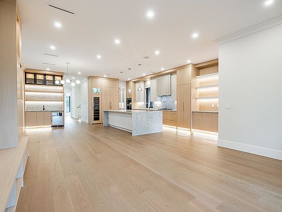 5th image of 6174 Malvern Ave #2