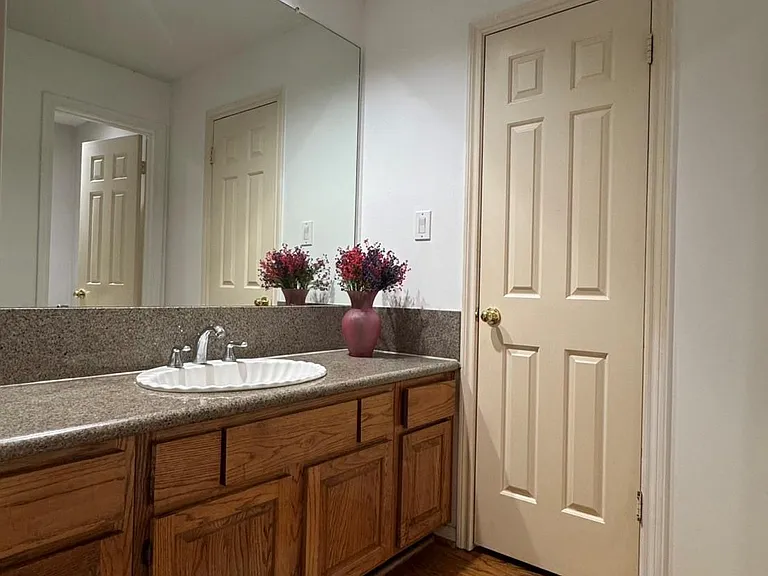 5200 Weslayan St #311 — Photo 14