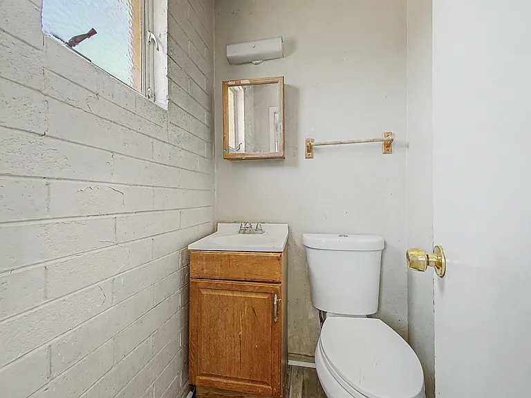 5828 N 63rd Dr — Photo 15