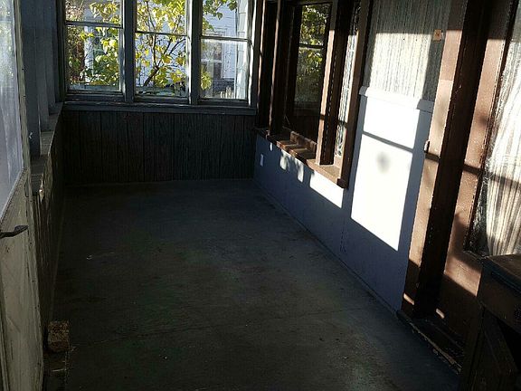 2nd image of 312 2nd North St