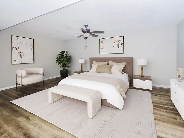 Elm Grove Luxury Rental Homes — Photo 15