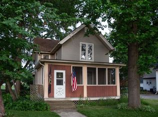 971 Mechanic St, Grafton, OH 44044