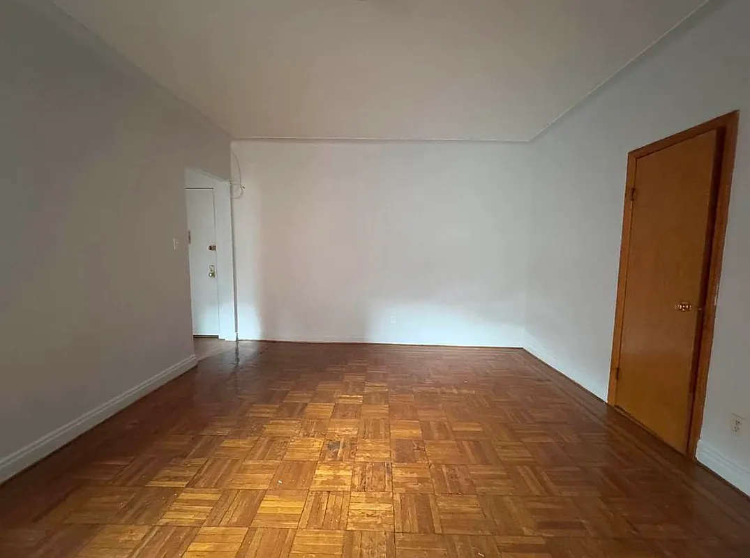 3017 Ocean Parkway B
