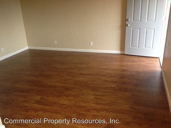 2nd image of 1830 Thurston St SE APT 36