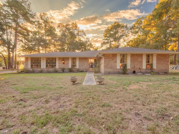 27882 Deer Run St, Montgomery, TX 77356