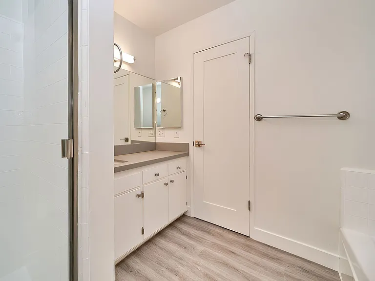 425 S Willaman Drive — Photo 16