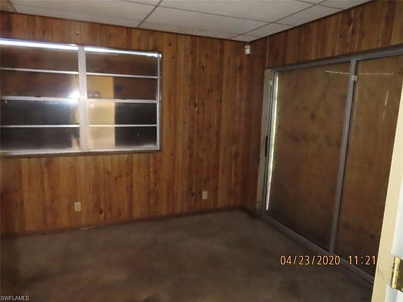 3rd image of 429 W El Paso Ave