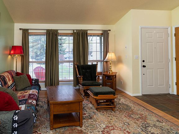 3rd image of 3128 NE Cromwell Ct
