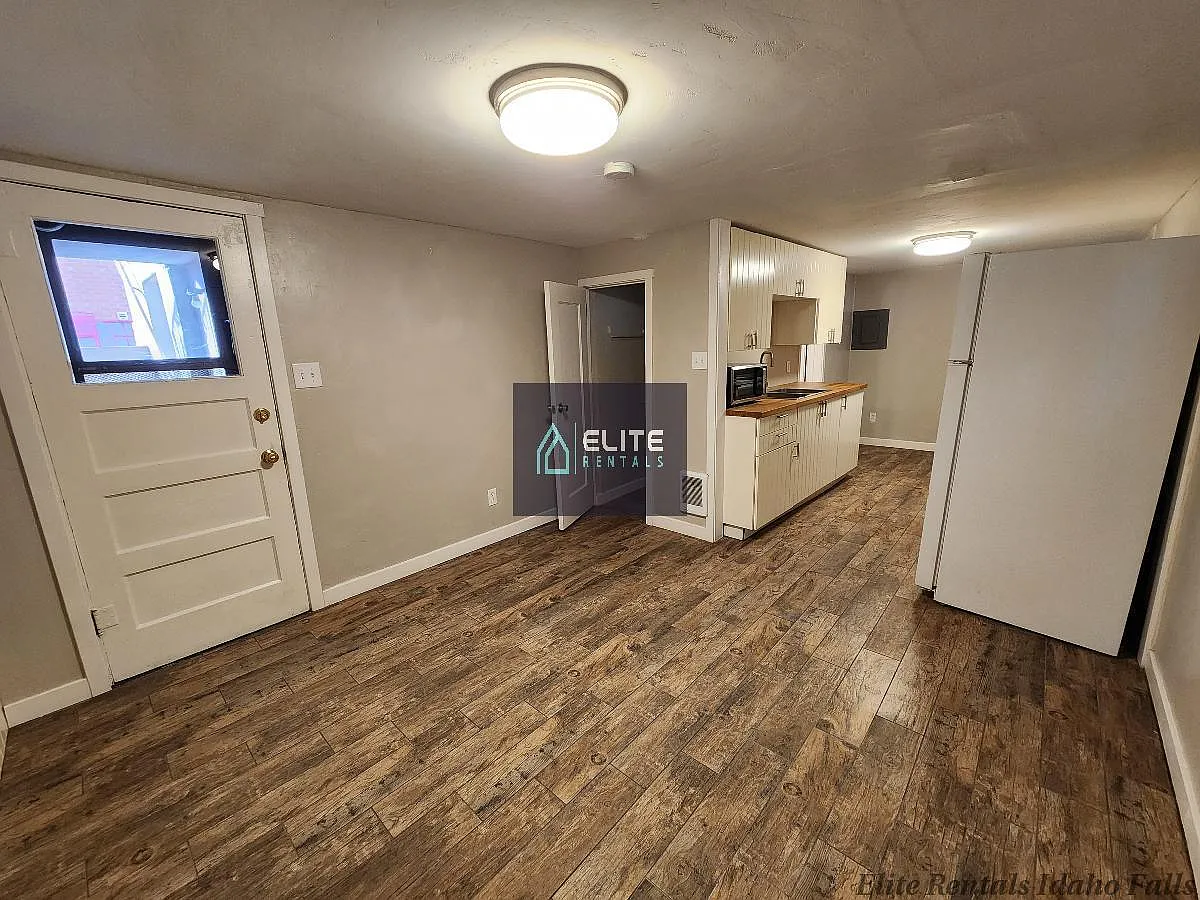 1 bed, 1.0 bath, 372 sqft, $675 — Photo 4