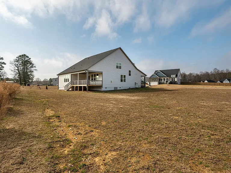 179 Castle Pond Way — Photo 11