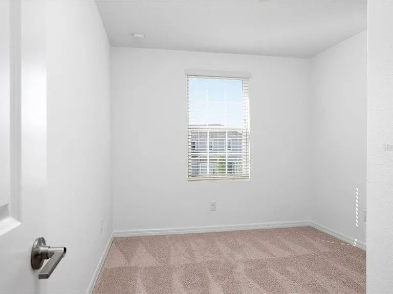 5756 Haven Ter — Photo 27