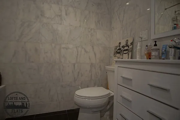 Rented by Lofts and Flats LLC | media 31