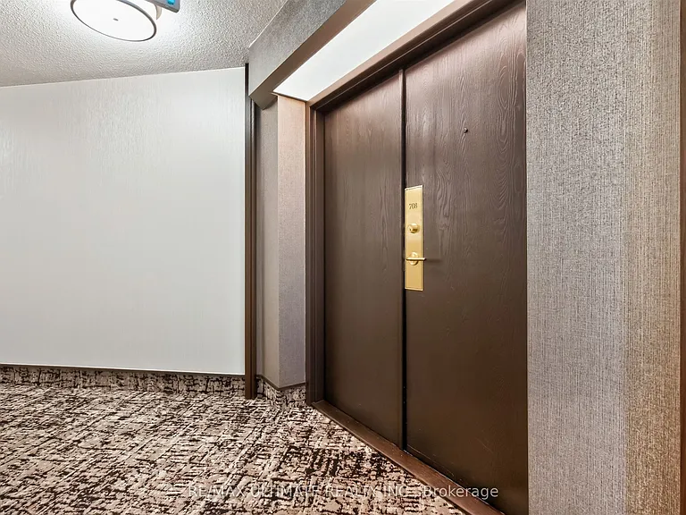 195 Saint Patrick St #708 — Photo 3