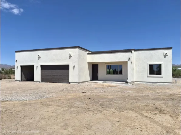 48111 N 7TH Avenue, New River, AZ 85087