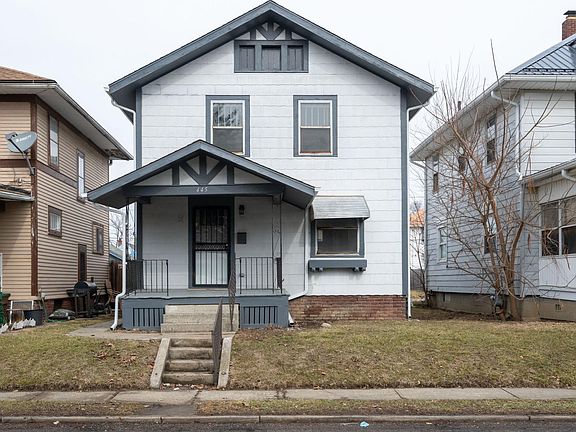 2nd image of 445 E Wildwood Ave