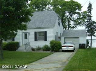 107 Lake St, Osakis, MN 56360