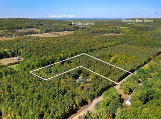134 S Pine Tree Ln, Beulah, MI 49617