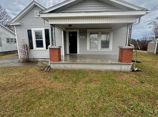 1001 Peck St NW, Roanoke, VA 24017