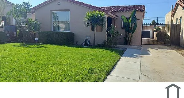 8937 S Harvard Blvd — Photo 2