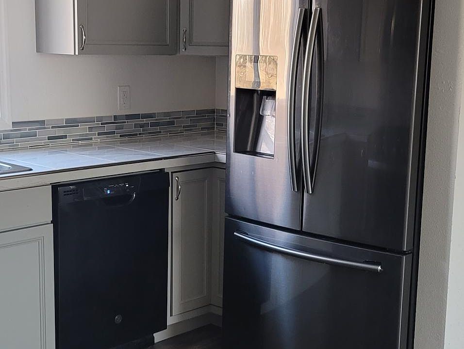 2nd image of 5865 E Bogard Rd Unit A