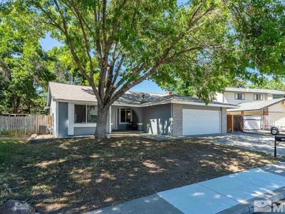 1697 Fieldcrest Dr, Sparks, NV, 89434