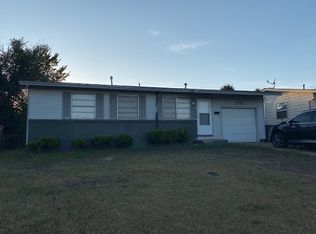 1262 NW 57th St, Lawton, OK 73505