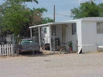 2nd image of 6347 S Fontana Ave