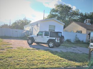 207 SW 9th St, Andrews, TX 79714