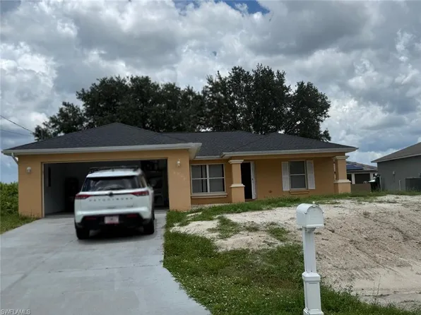 4218 20th St SW, Lehigh Acres, FL 33976