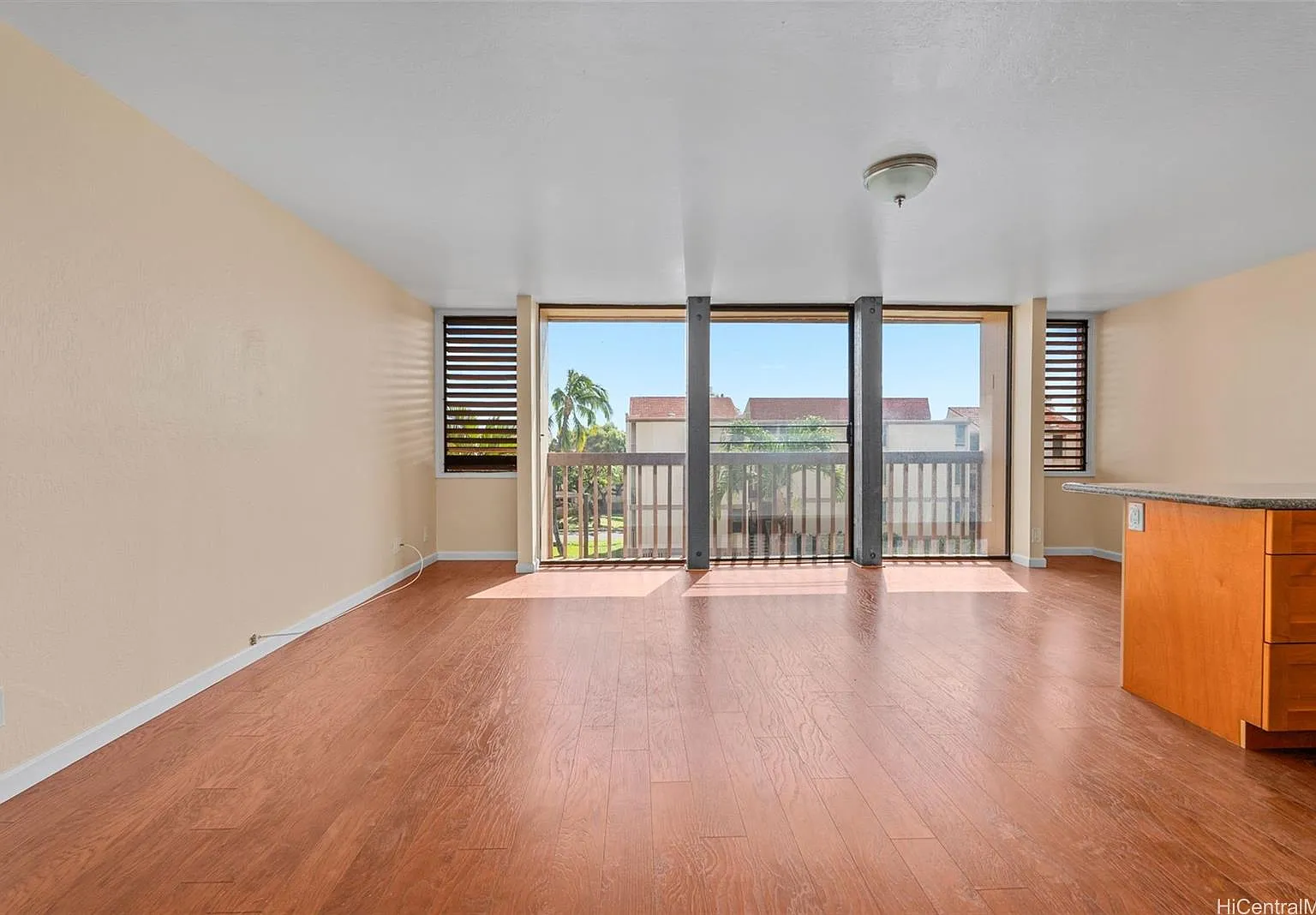 2 bed, 815 sqft, $2,200 — Photo 4