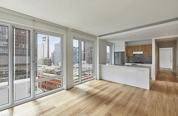 Rented by The Durst Organization | media 9