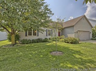 203 W Tomaras Ave, Savoy, IL