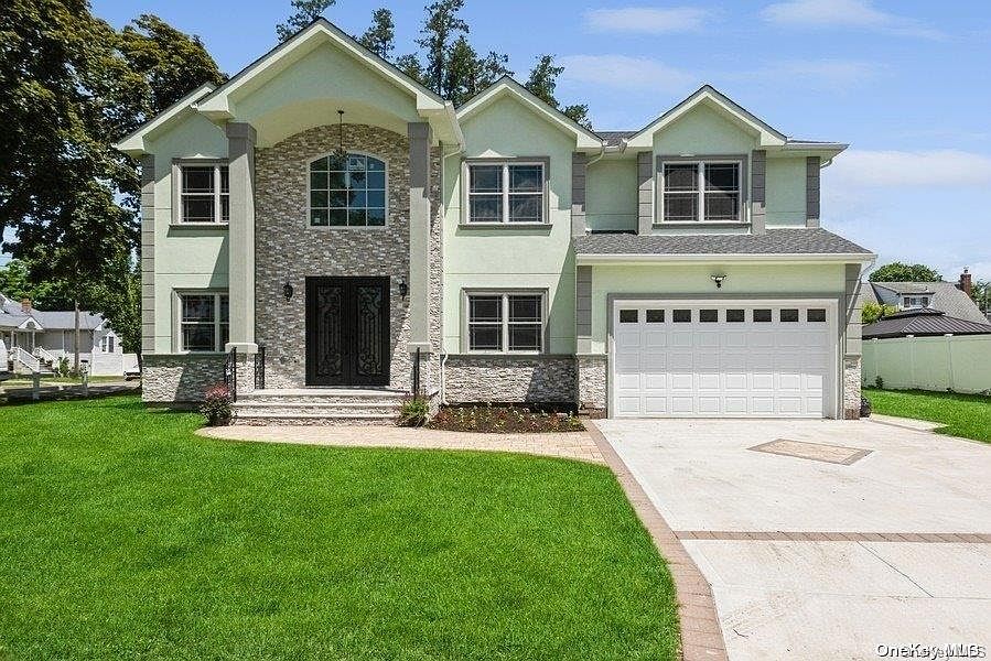 1st image of 25 Alexander Avenue