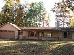 416 Meadowbrook Dr, McDonough, GA 30253