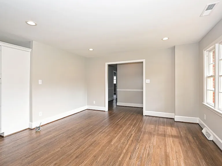 1500 Burnley Rd — Photo 13