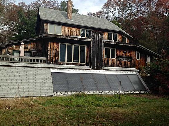 2nd image of 2 Knowles Ln
