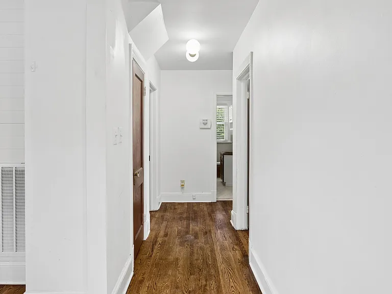2307 Rawlings Ct — Photo 24