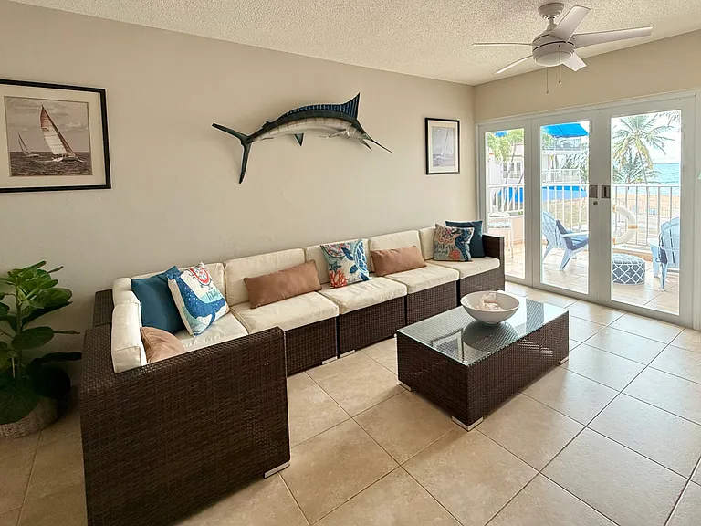 Ocean Dr #B-4 — Photo 6