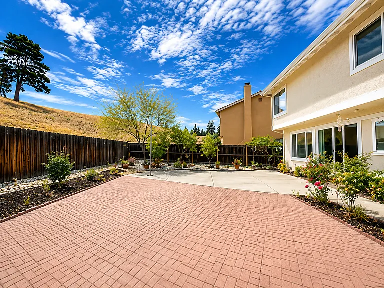 3650 Annandale Ct — Photo 22