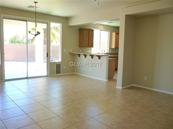 5th image of 9463 Green Vineyard Ave