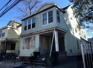 226-228 Wainwright St, Newark, NJ 07112