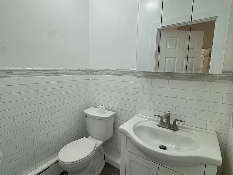 216 E 93rd St #3A — Photo 15