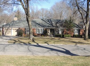 9905 Ensley Ln, Leawood, KS 66206