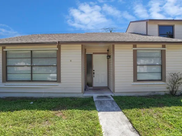 118 Sherwood Circle #8a, Jupiter, FL 33458